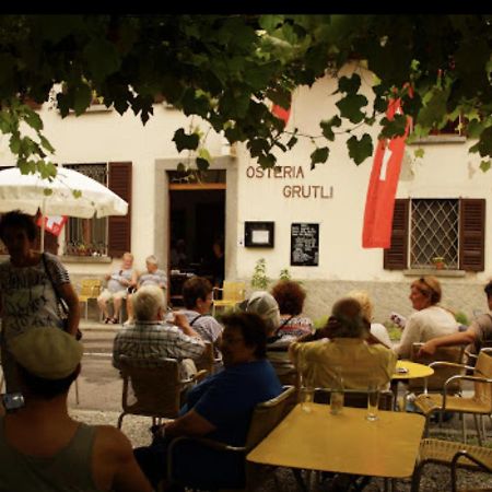 Osteria Gruetli Con Alloggio Borgnone Luaran gambar